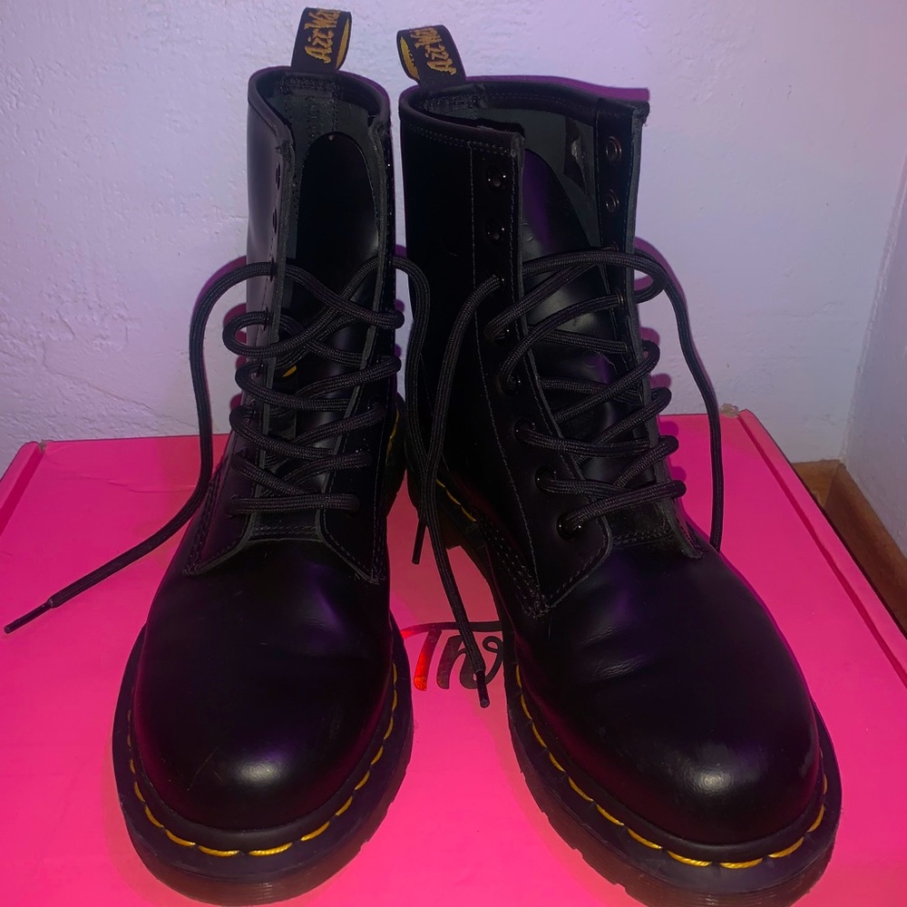 Dr. Martens Size 8